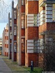 Bristol Strasse, met uitpandige balkons.
<br/>
Gert-Jan Lobbes, 2020